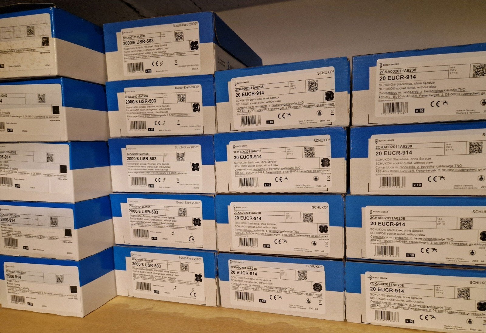 Busch en jaeger ABB schakelaar stopcontact elektra partij, Ophalen, Nieuw, Stopcontact