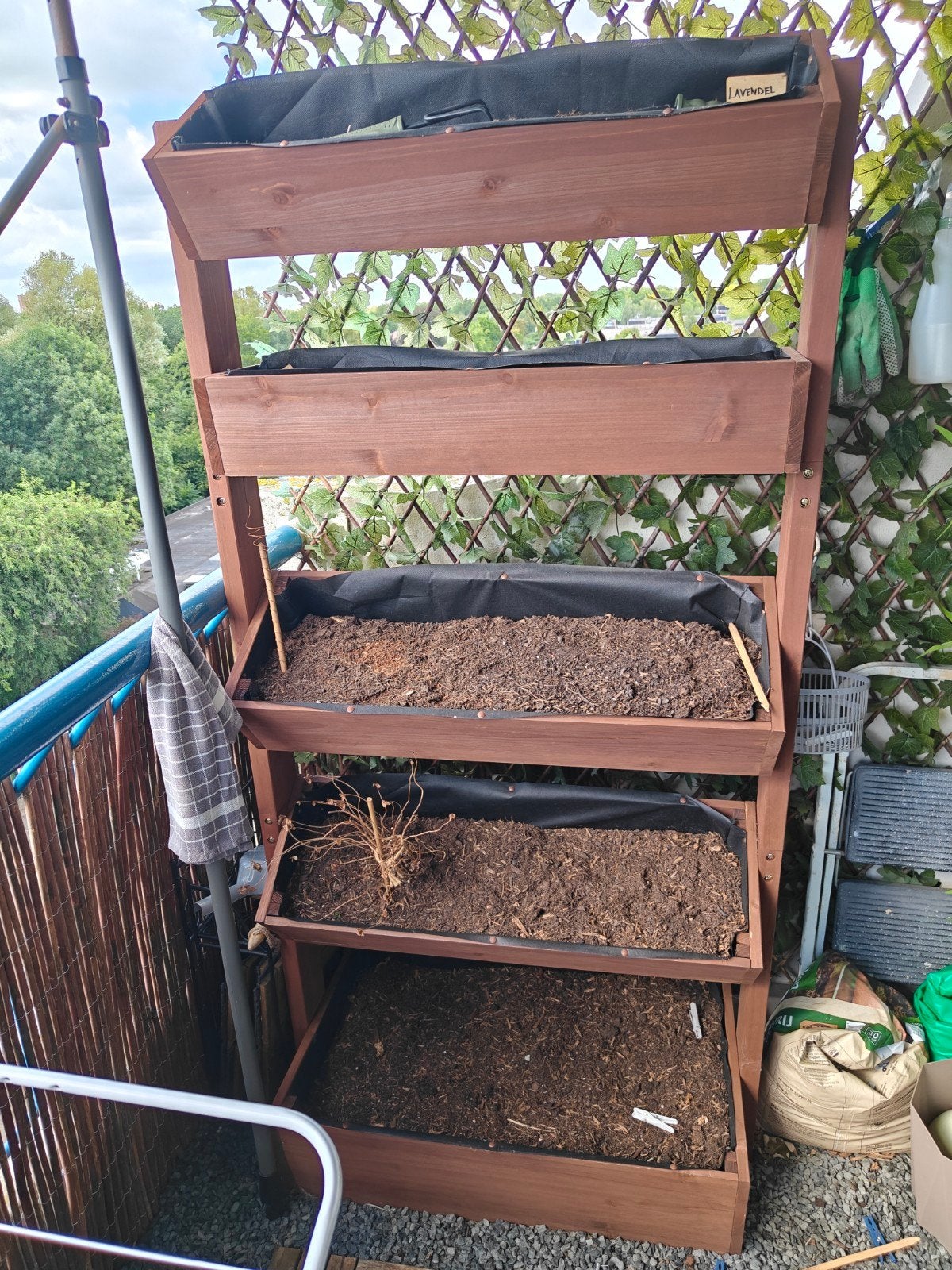 Houten plantenbak met meerdere lagen - Goede staat, Tuin en Terras, Ophalen, Zo goed als nieuw, Balkon, 60 tot 100 cm