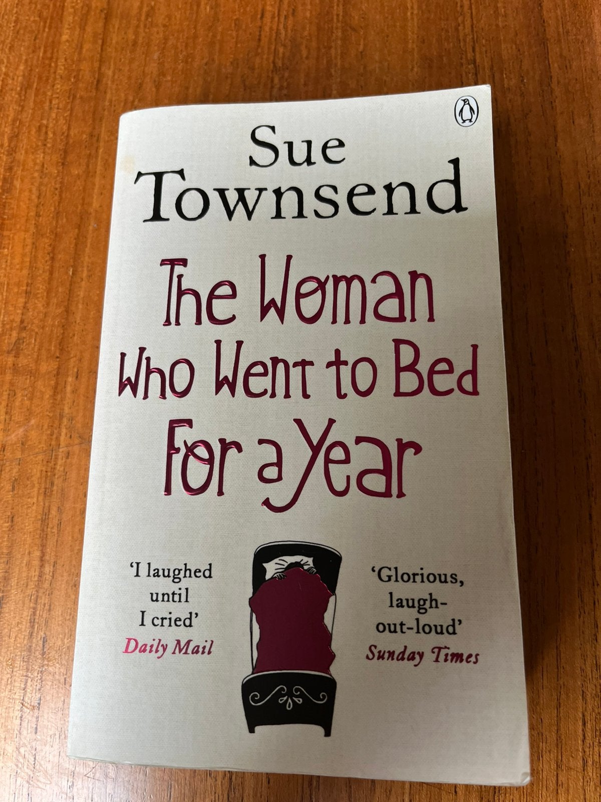 SUE TOWNSEND - THE WOMAN WHO WENT TO BED FOR A YEAR, Boeken, Ophalen of Verzenden, Zo goed als nieuw, SUE TOWNSEND