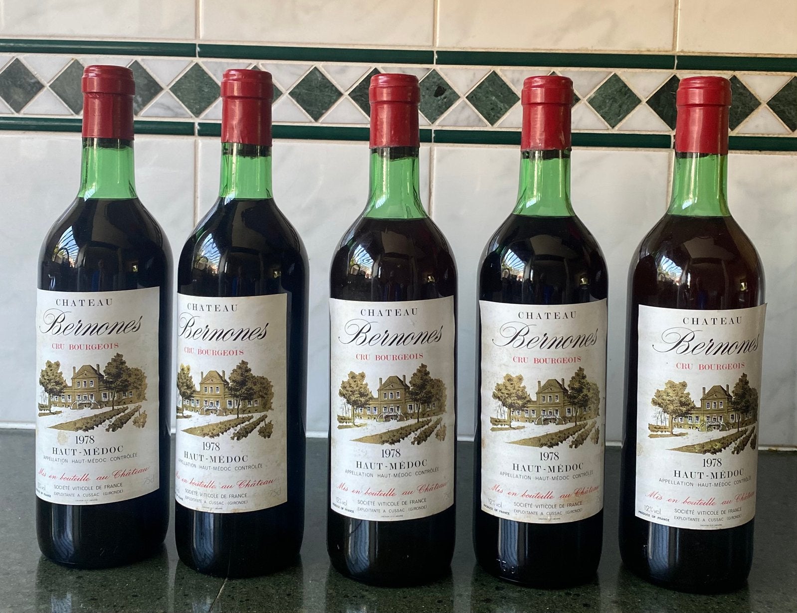 Rode wijn: 1978 Chateau Bernones, Cru Bourgeois Haut-Medoc, Ophalen, Nieuw, Frankrijk, Rode wijn