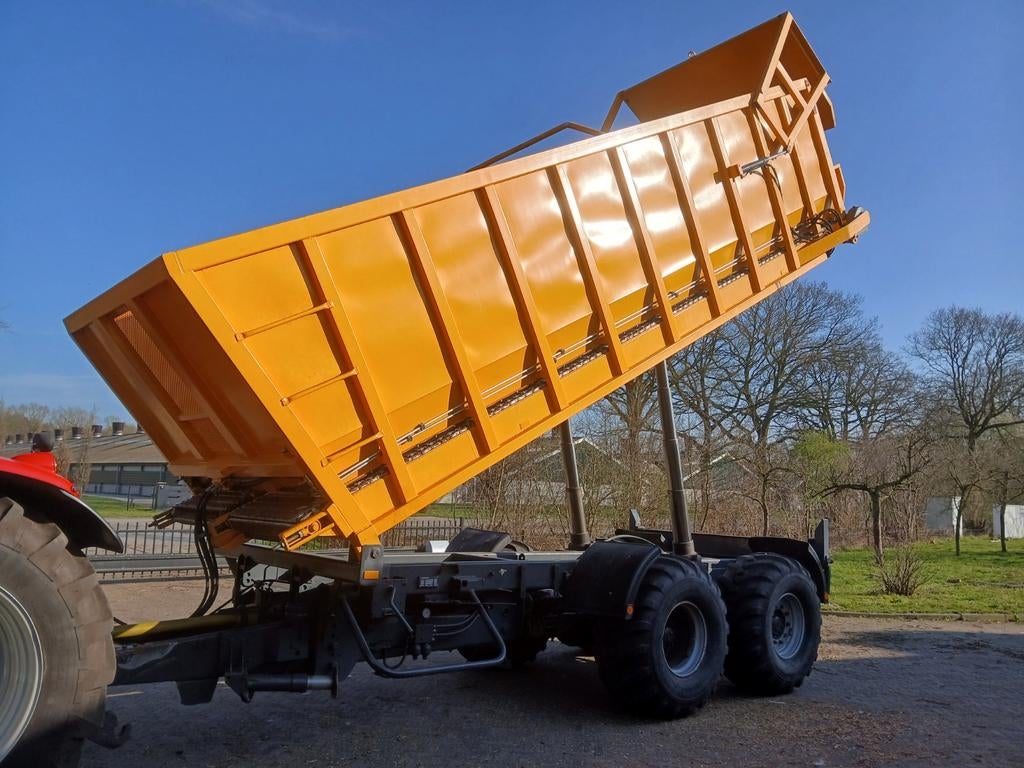 Hooglosser / hoogkiepbak, Ophalen, Transport