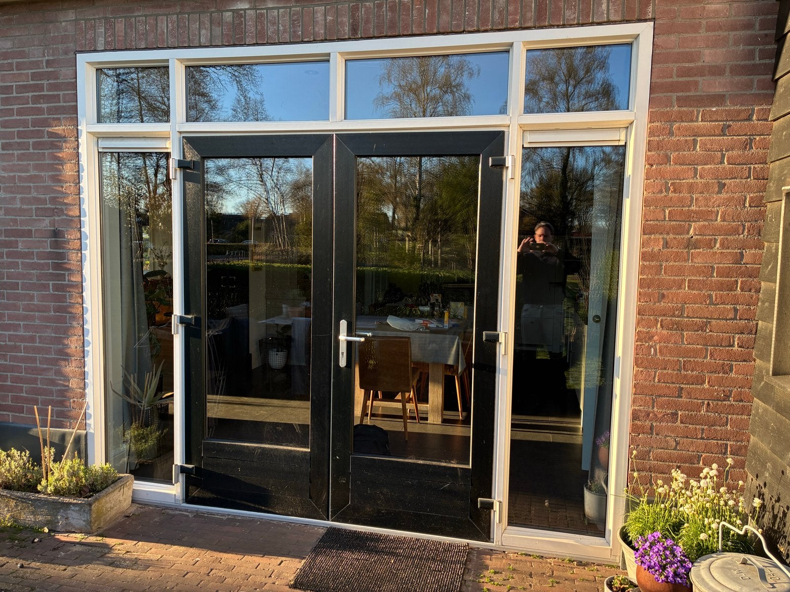 Tuindeuren kozijn met dubbel glas en roosters, Doe-het-zelf en Verbouw, Deuren en Horren, Ophalen, Kunststof, Gebruikt, Buitendeur