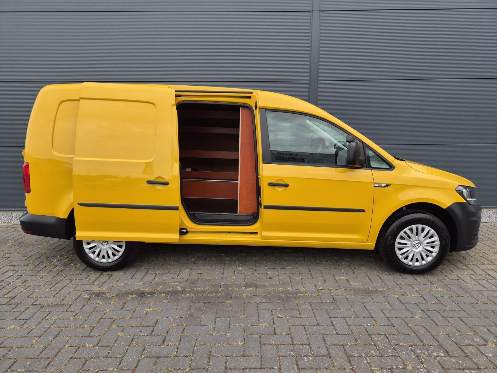 Volkswagen Caddy 2.0 TDI L2H1 Maxi Airco Trekh 100pk, Auto's, Cruise Control, 730 kg, Gebruikt, Euro 6