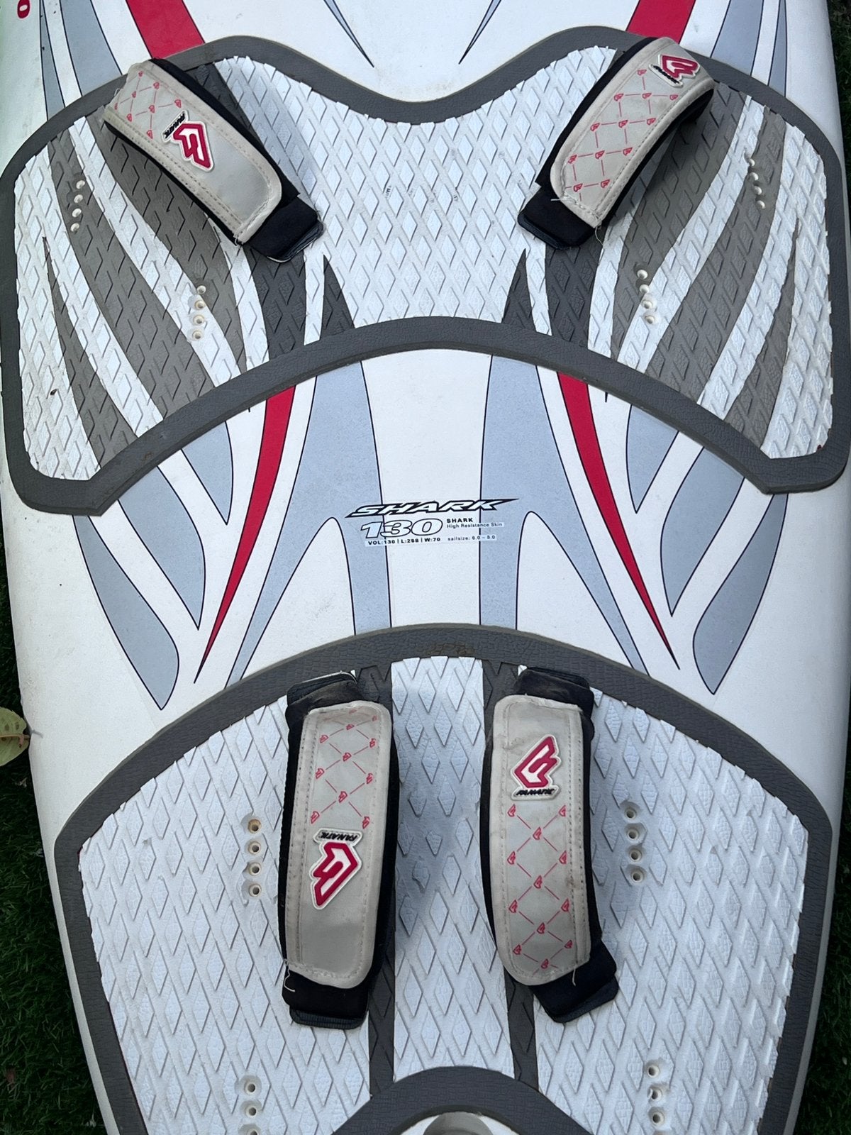 surfplank, set met 2 zeilen 5,5 en 7m2, Watersport en Boten, Ophalen, Gebruikt, 5 tot 6.5 m², Fanatic