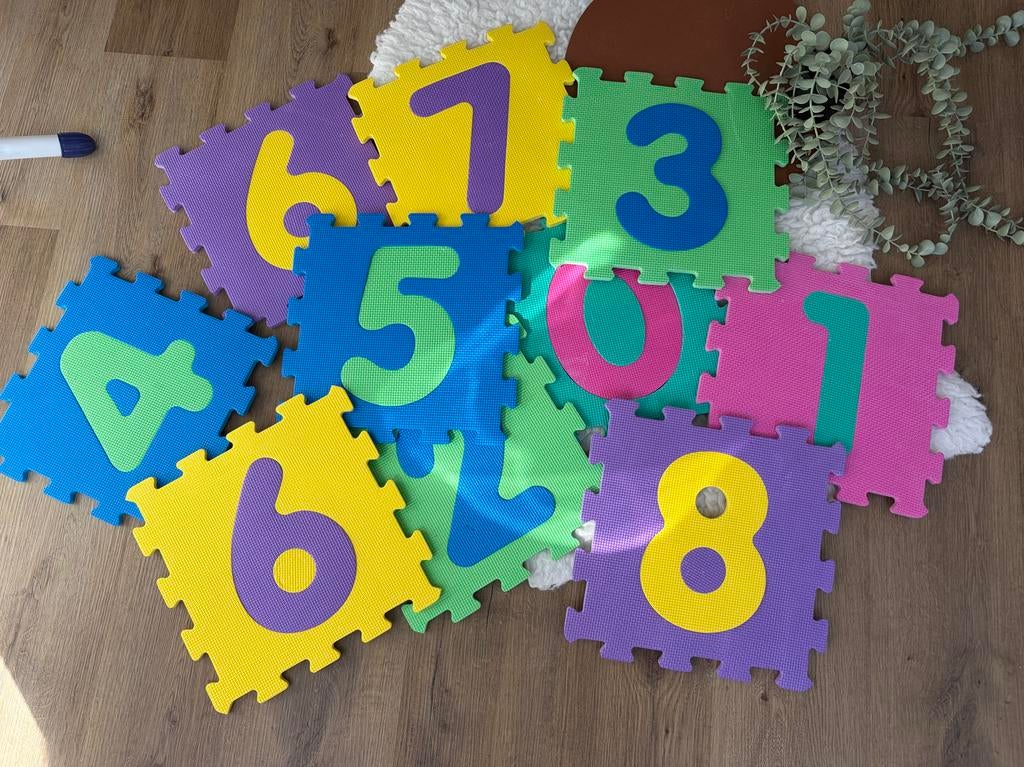 Foam puzzelmat cijfers speelmat baby peuter, Ophalen of Verzenden, Gebruikt, Speelkleed