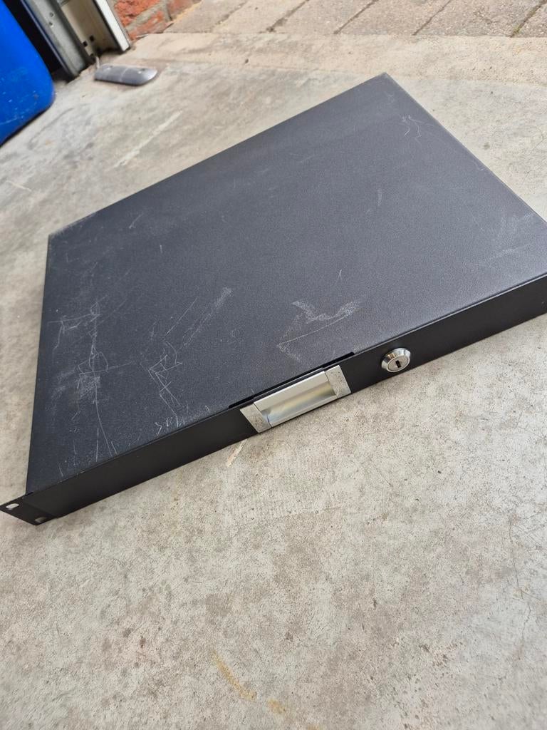 19 inch Rack Lade met Sleutels - Zwart, Computers en Software, Serverkasten, Ophalen of Verzenden, Gebruikt