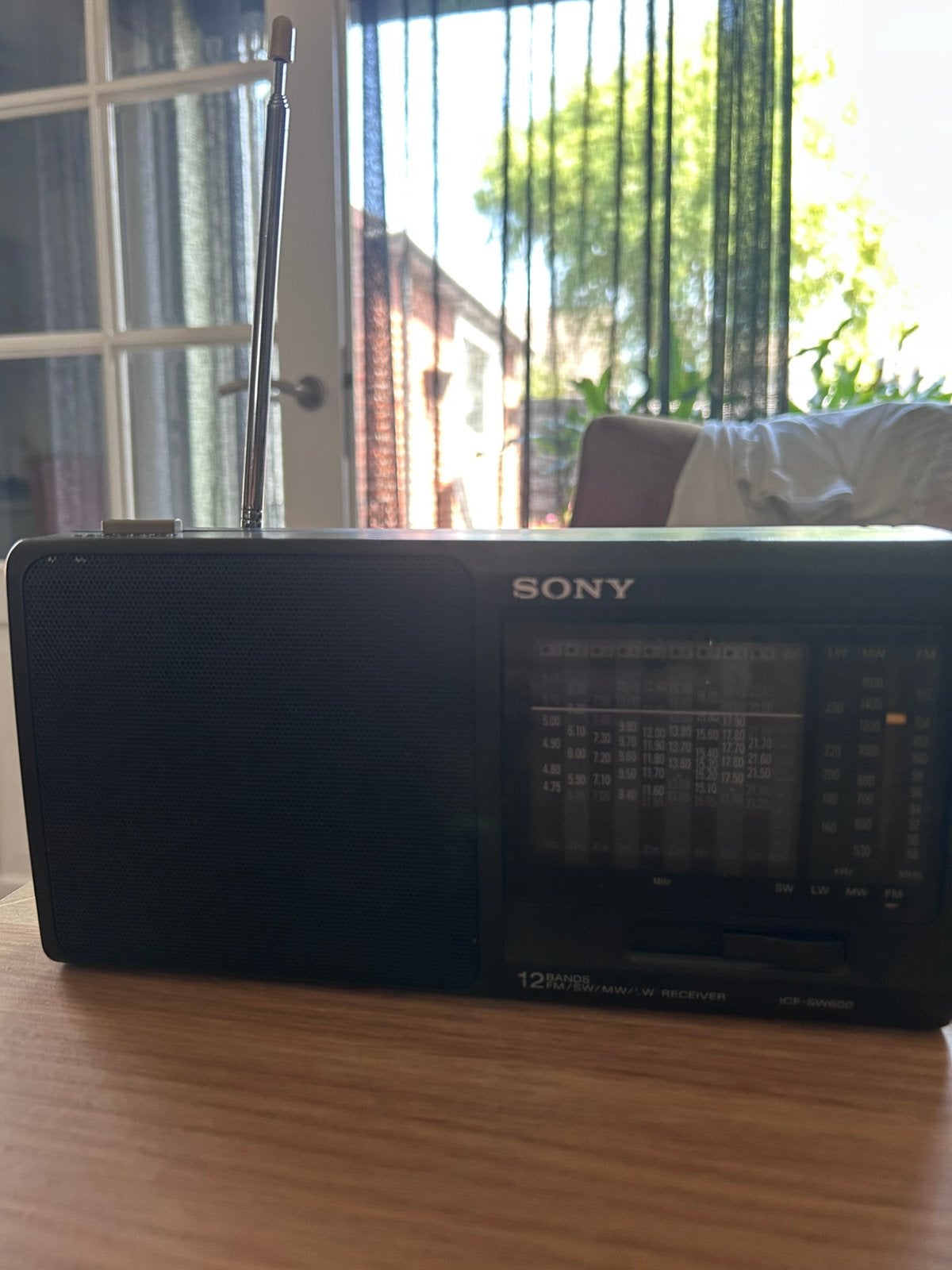 Vintage SONY ICF-SW600 wereld ontvanger perfecte staat, Ophalen of Verzenden, Zo goed als nieuw, Wereldontvanger
