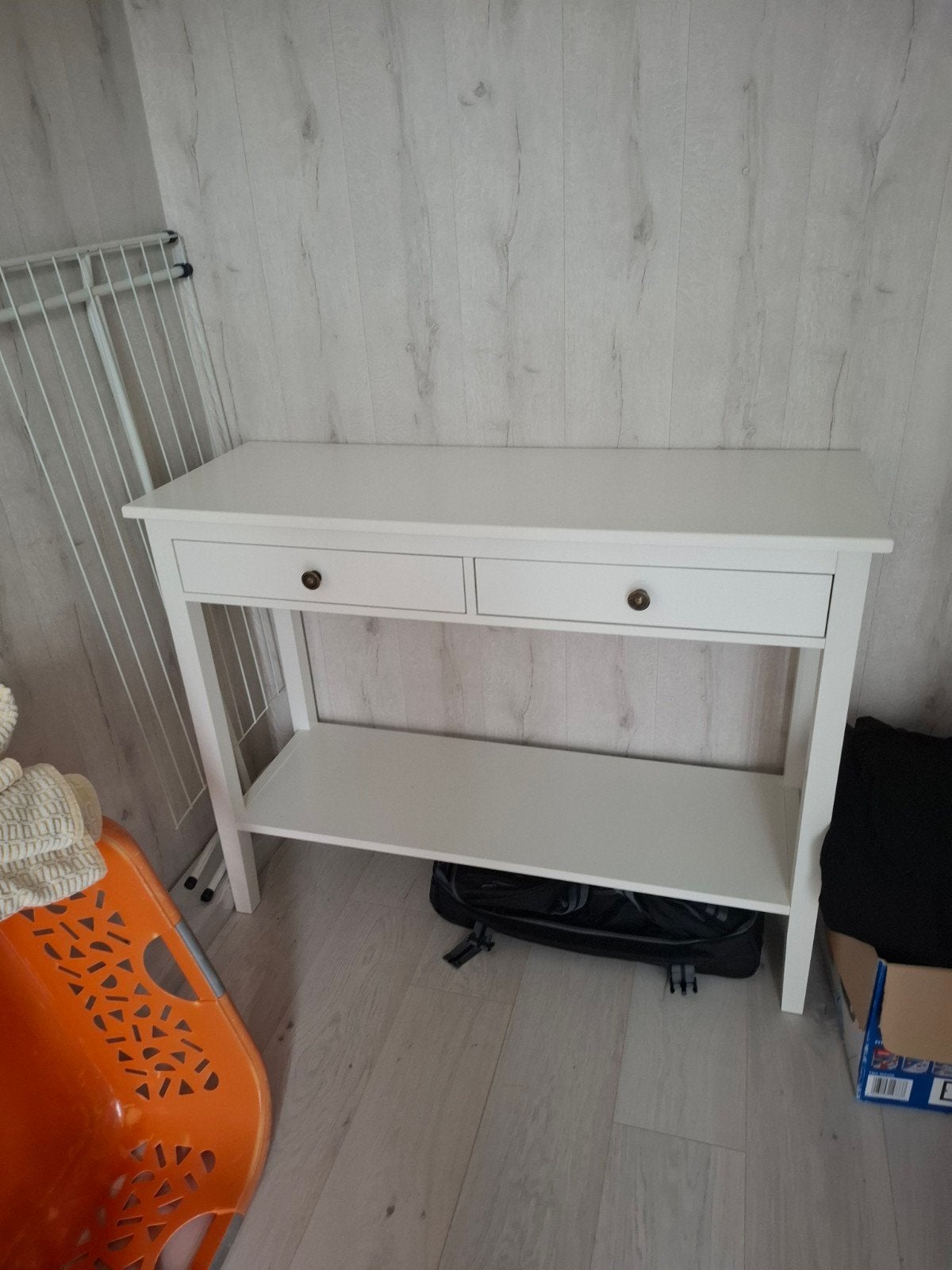 Zgan witte sidetables, Huis en Inrichting, Tafels | Sidetables, Ophalen, 100 tot 150 cm, Zo goed als nieuw, Overige houtsoorten
