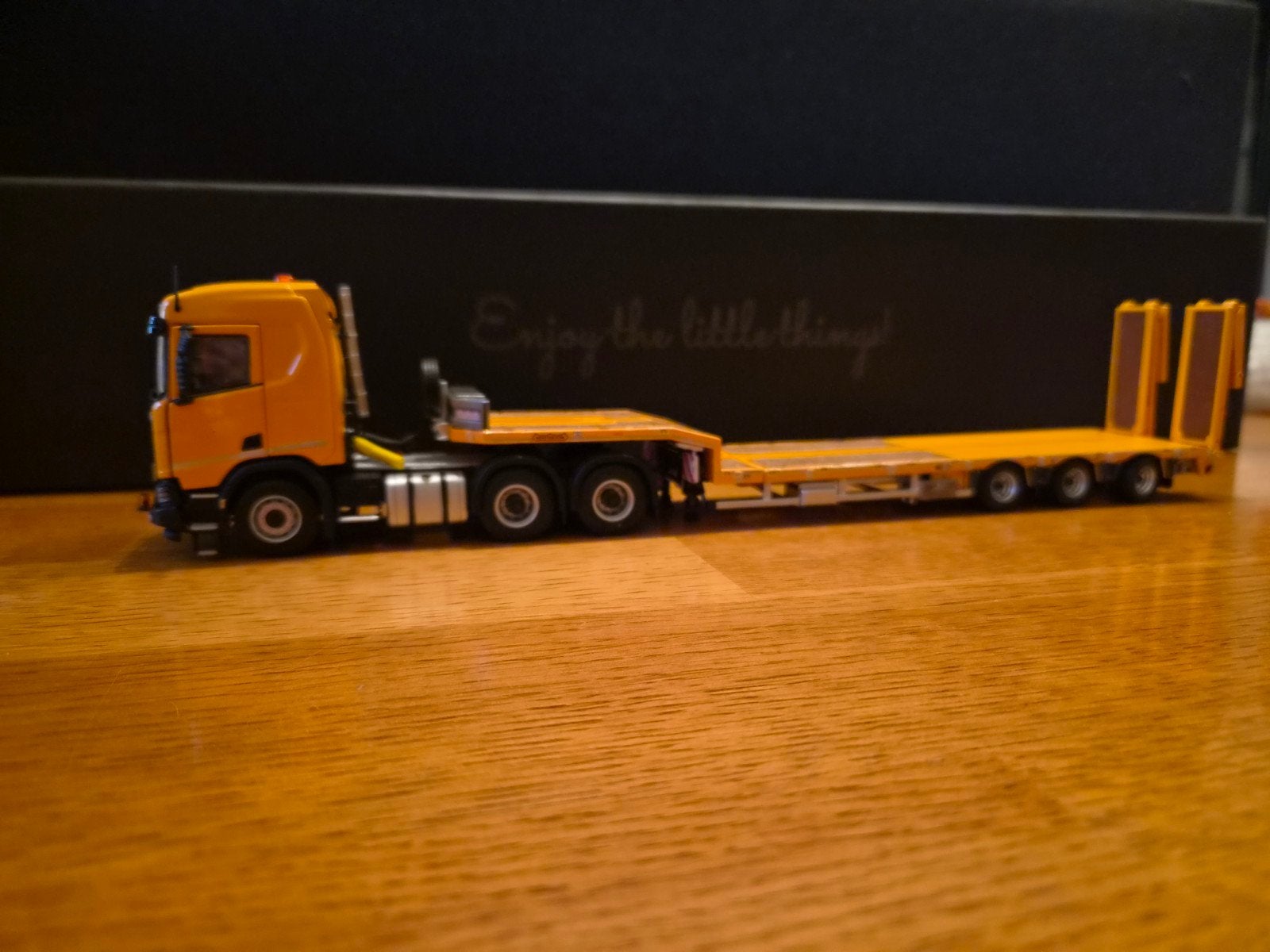 WSI Models Scania XT met Nooteboom dieplader 1:50, Overige merken, 1:32 tot 1:50, Ophalen of Verzenden, Zo goed als nieuw