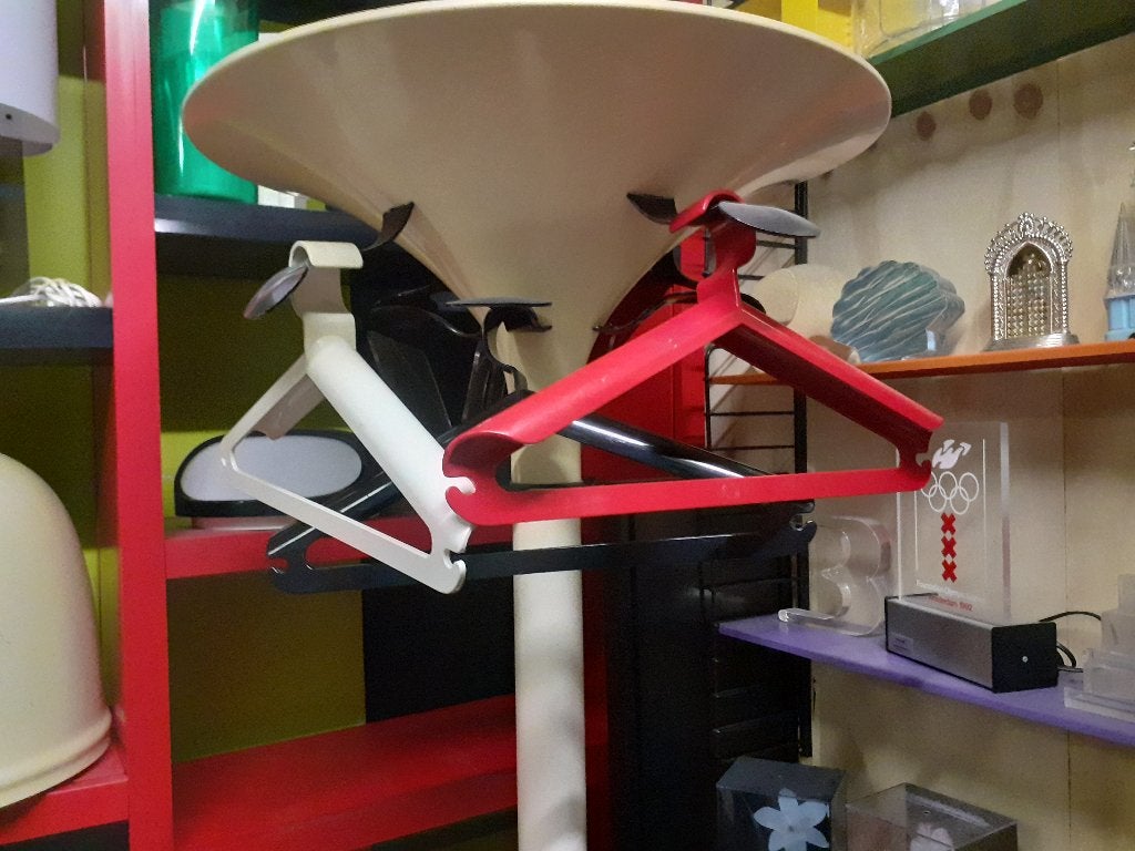 Kartell kleerhangers jaren 70 vintage design kunststof retro, Gebruikt, ?, Kunststof, Kartell