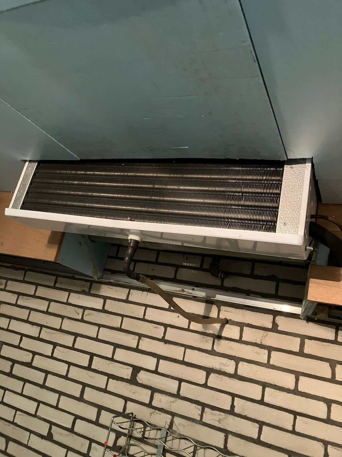 Wijnkelder koeling / klimaatunit – complete installatie, Ophalen, Gebruikt, 3 snelheden of meer, Koelen en Ontvochtigen