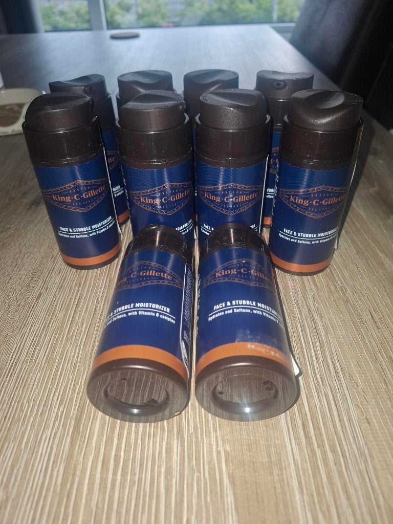 10 nieuwe verpakkingen King C. Gillette Moisturizer (166), Sieraden, Tassen en Uiterlijk, Uiterlijk | Gezichtsverzorging, Nieuw