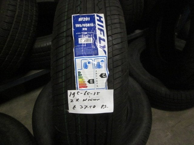 195 65 15 Diverse merken zomerbanden, Continental 4 season, Auto-onderdelen, Banden en Velgen, 15 inch, Ophalen of Verzenden, Band(en)