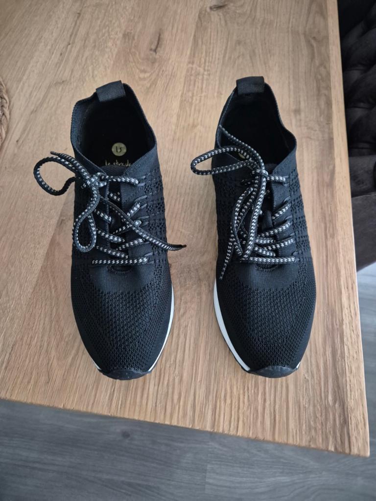 Sneakers, Zwart, Nieuw, Ophalen of Verzenden, Sneakers of Gympen