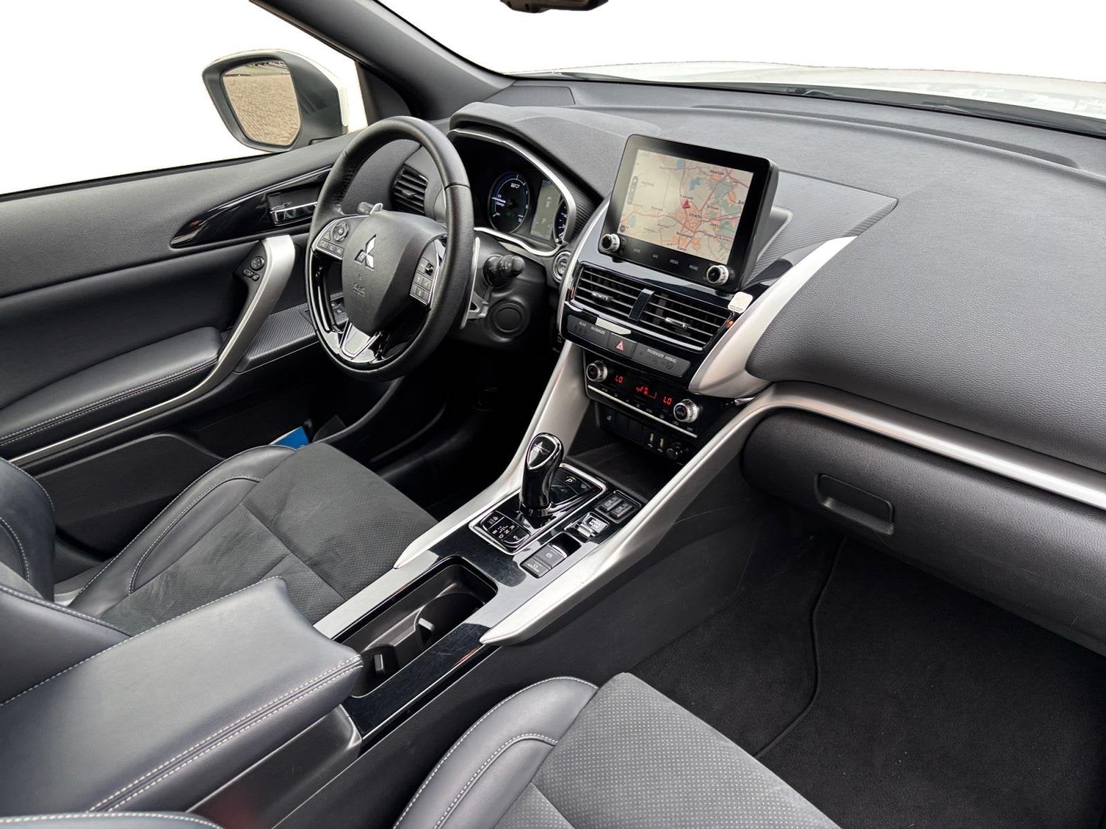 Mitsubishi Eclipse Cross 2.4 PHEV Executive | 360 CAMERA | S, Automaat, 14 kWh, 4 cilinders, Wit