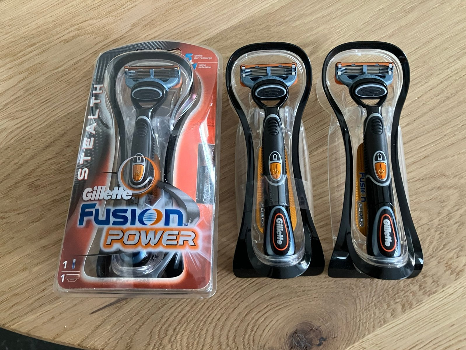 3 Gillette Fusion Power Stealth scheerhouders., Ophalen of Verzenden, Nieuw, Gehele gezicht, Overige typen
