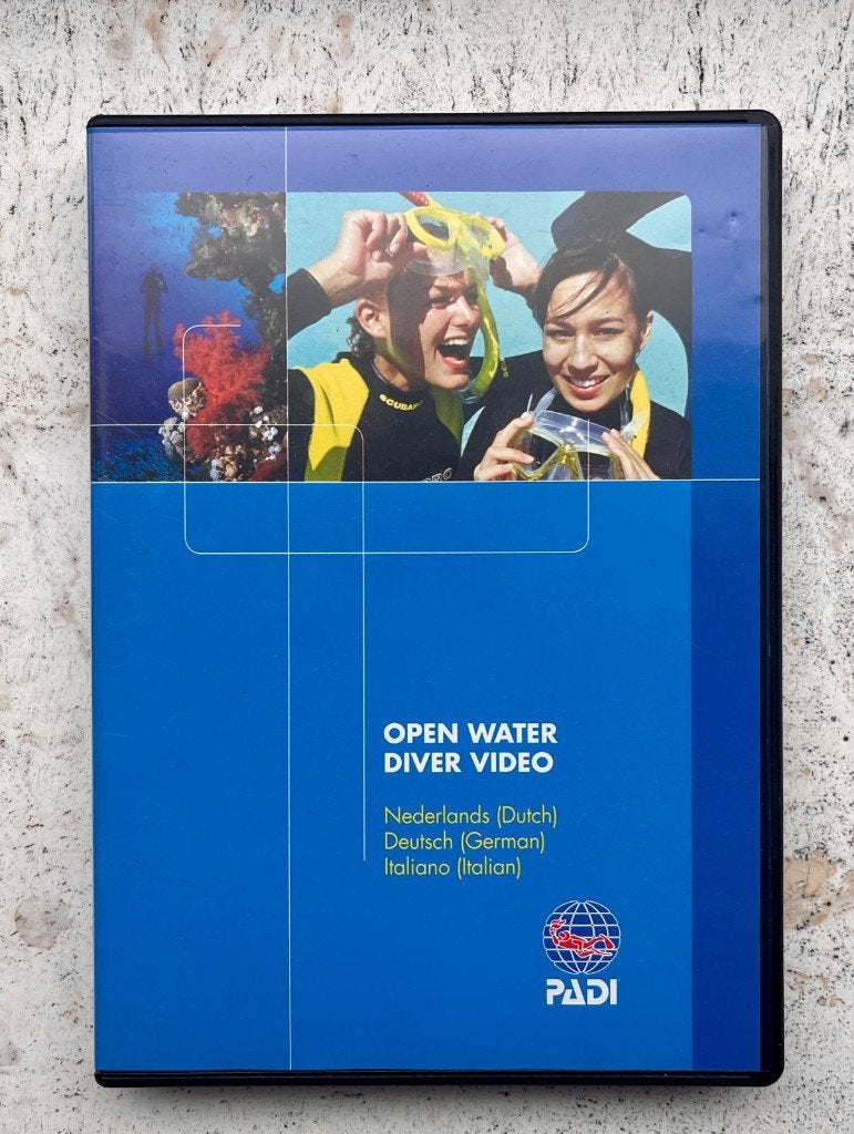 PADI Open Water dvd (NL/D/IT), Ophalen of Verzenden, Zo goed als nieuw, Overige typen
