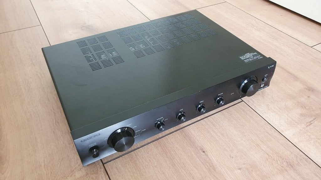 Onkyo A‑5VL – hoogwaardige versterker met afstandsbediening, Ophalen, Zo goed als nieuw, Onkyo, Minder dan 60 watt