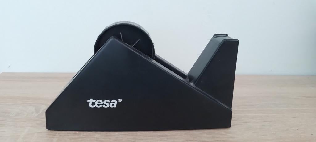 Tesa tapedis0enser, Ophalen, Nieuw