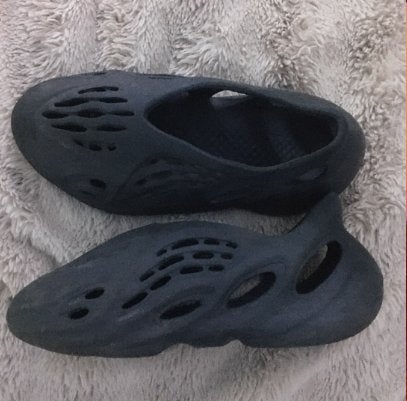 yeezy slides, Kleding | Heren, Zwart, Zo goed als nieuw, Yeezy, Ophalen