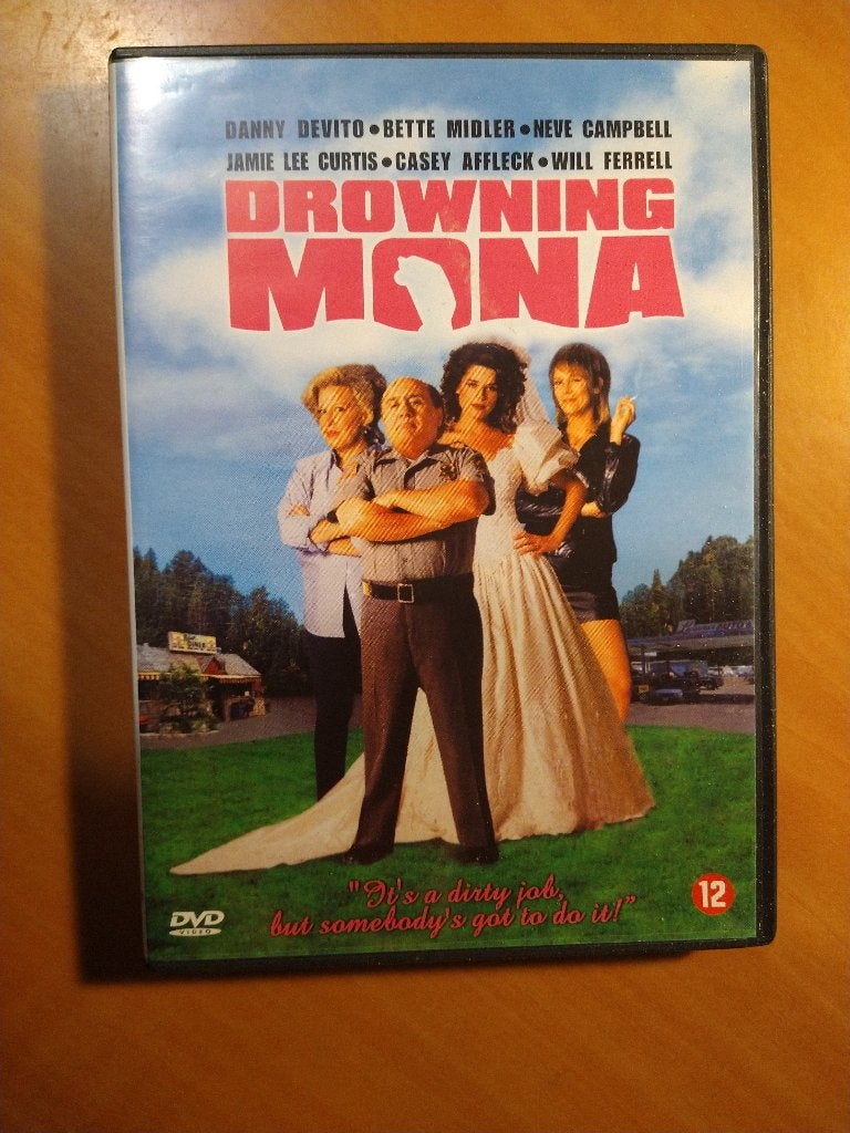 Dvd Drowning Mona, Alle leeftijden, Ophalen of Verzenden, Zo goed als nieuw, Romantische komedie