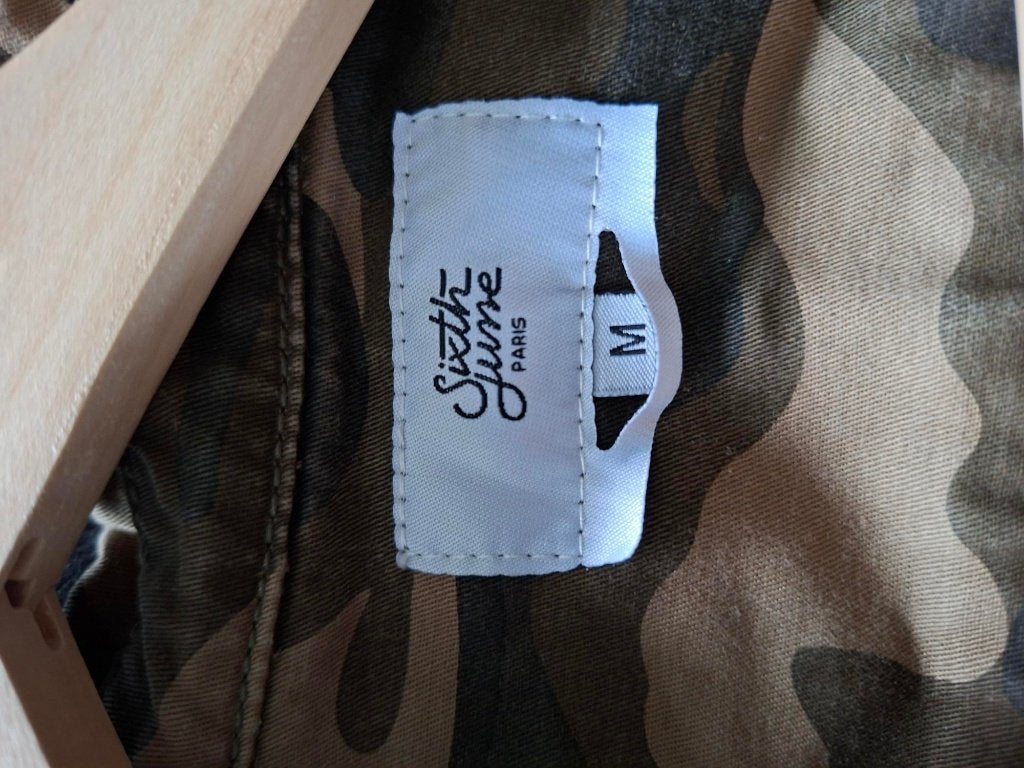 Legerkleurige  blouse maat M, Maat 38/40 (M), Ophalen of Verzenden, Groen, Onbekend