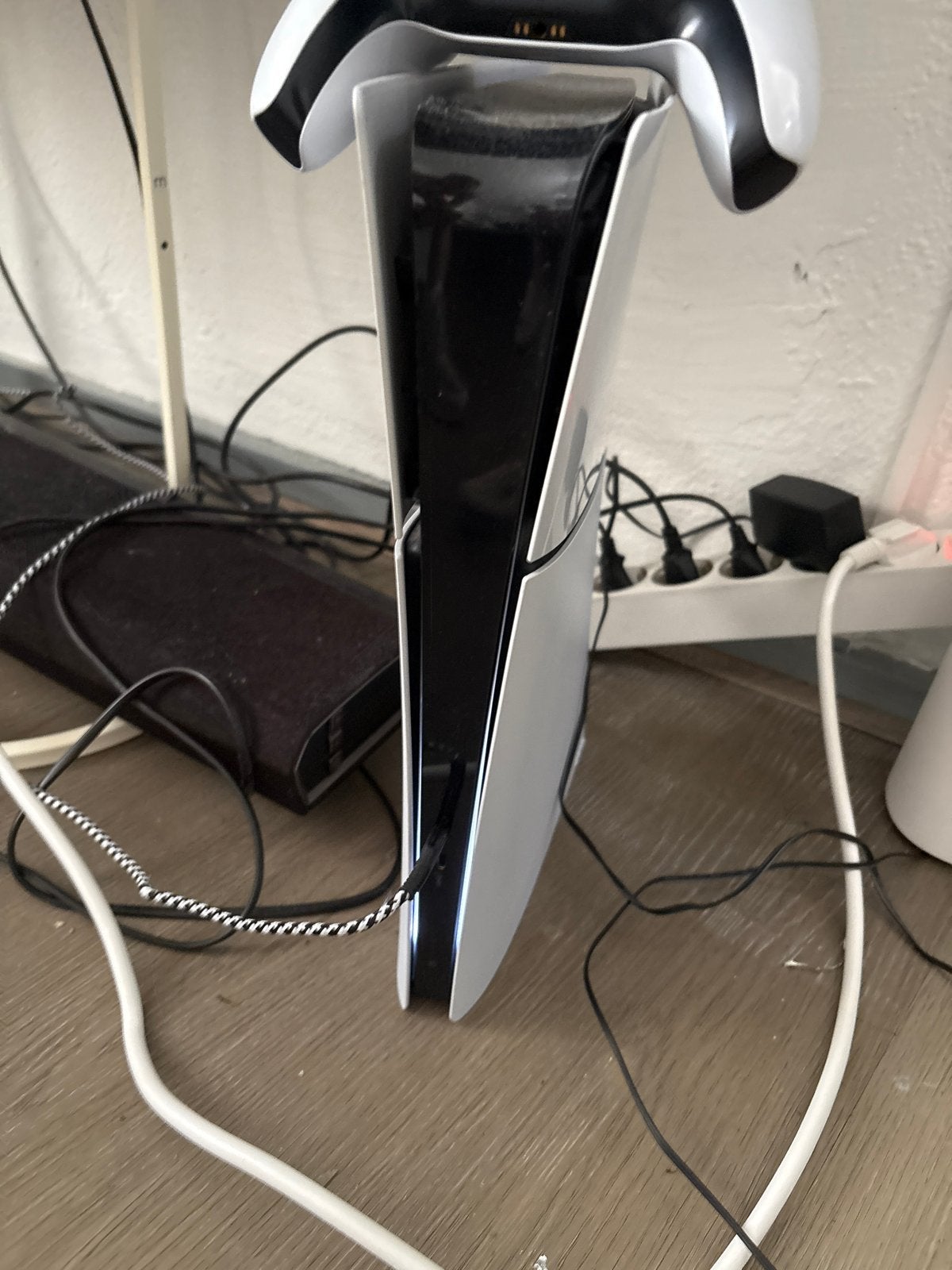 PlayStation 5 Digitale Edition met controller, Spelcomputers en Games, Spelcomputers | Sony PlayStation 5, Ophalen, Zo goed als nieuw