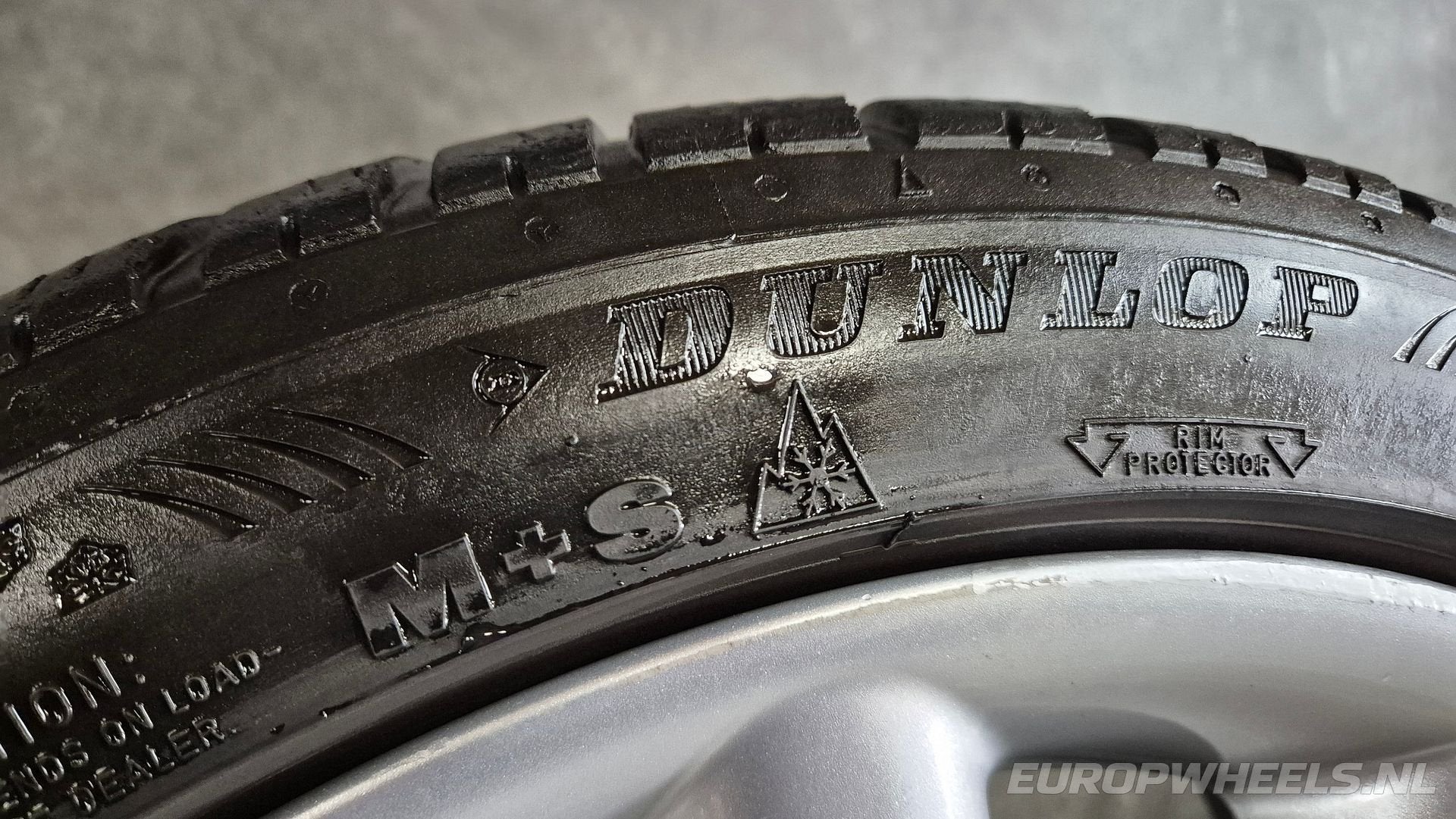 17 inch MINI Cooper F55 F56 F57 velgen winterbanden 499, Gebruikt, -, -, Banden en Velgen
