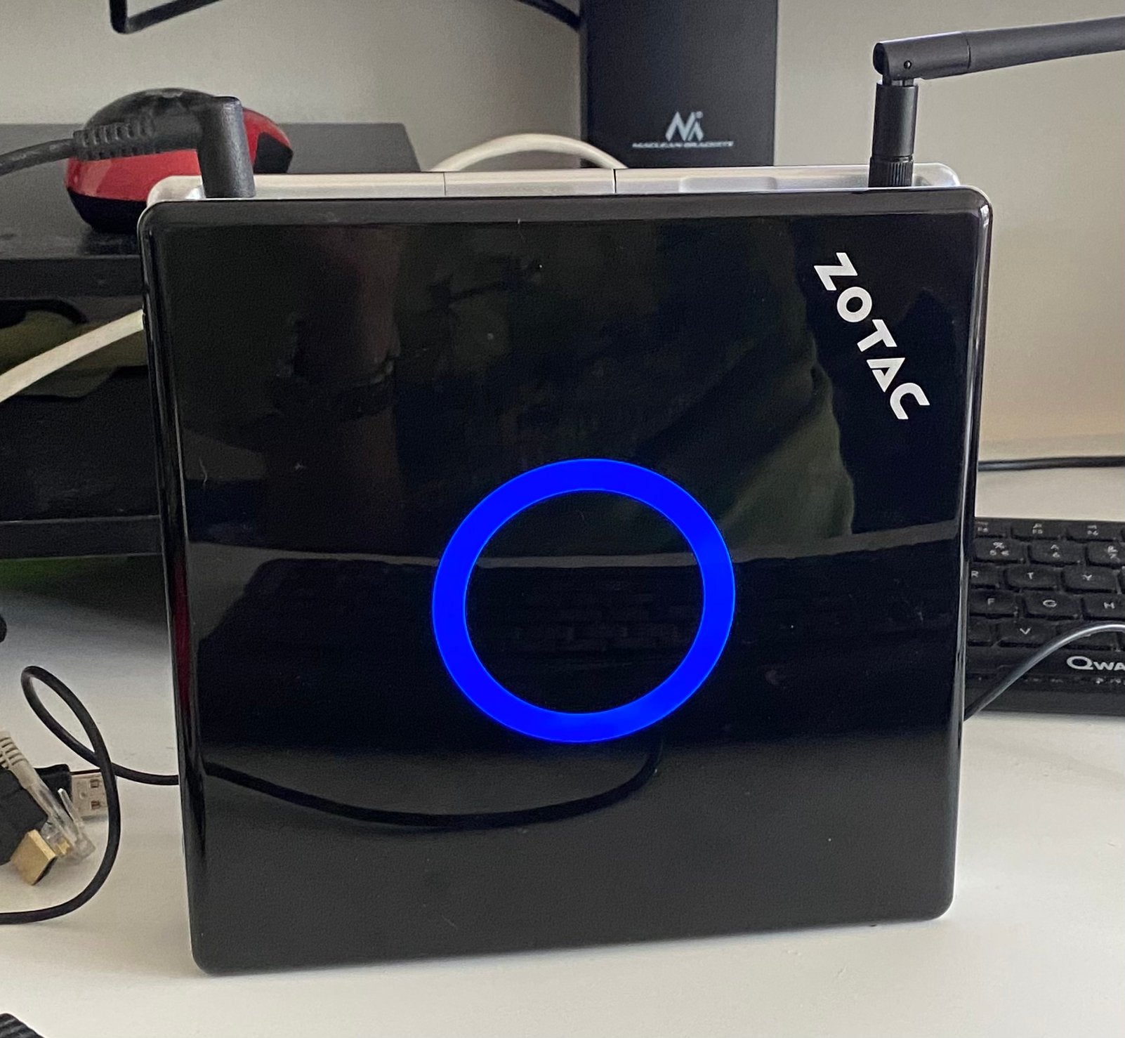 Zotac mini pc, Gebruikt, 2 tot 3 Ghz, 8 GB, Ophalen of Verzenden