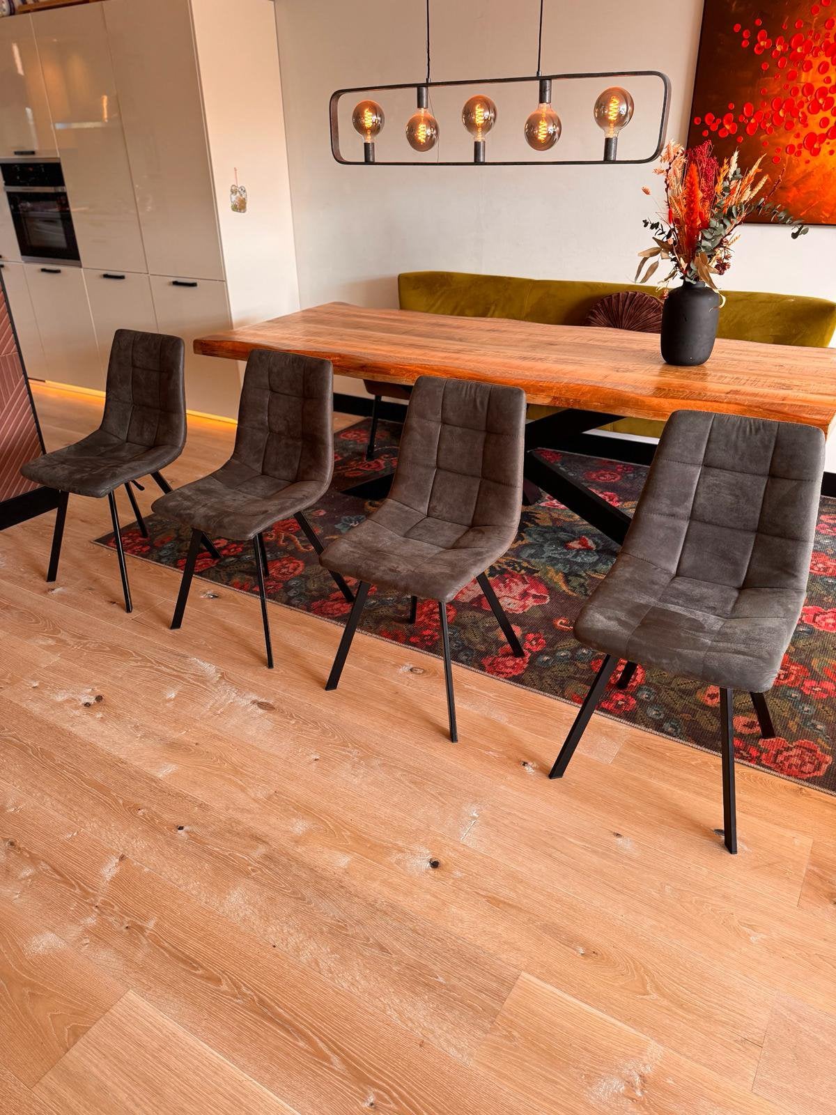 4 Label51 Jelt eetkamerstoelen, Ophalen, Bruin, Zo goed als nieuw, Vier