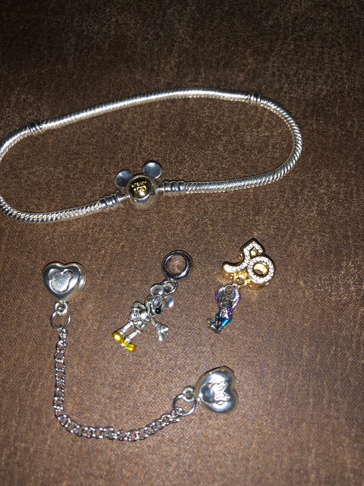 Disney 100 Collectie Bedelarmband Zilver met Mickey Bedels, Sieraden, Tassen en Uiterlijk, Bedels, Overige merken, Ophalen of Verzenden