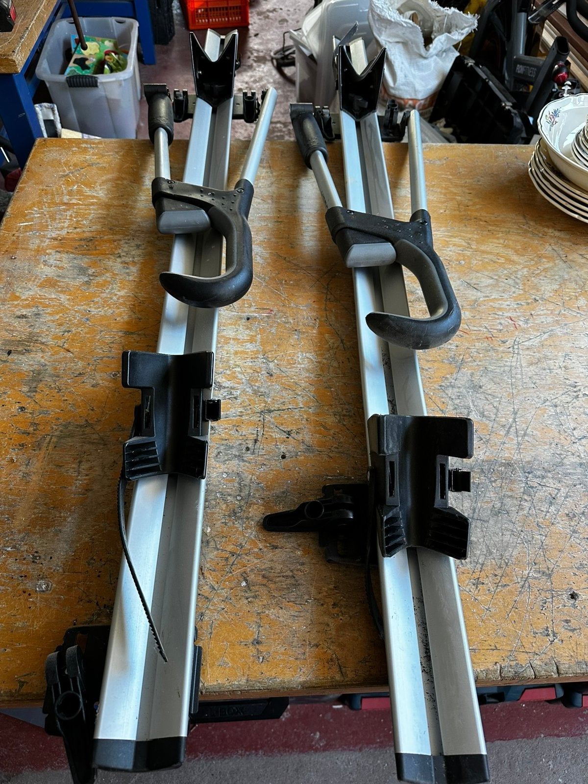 2x Hapro Giro dakfietsendrager – fietsdrager voor dakdragers, Ophalen, 2 fietsen, Zo goed als nieuw, Dakdrager