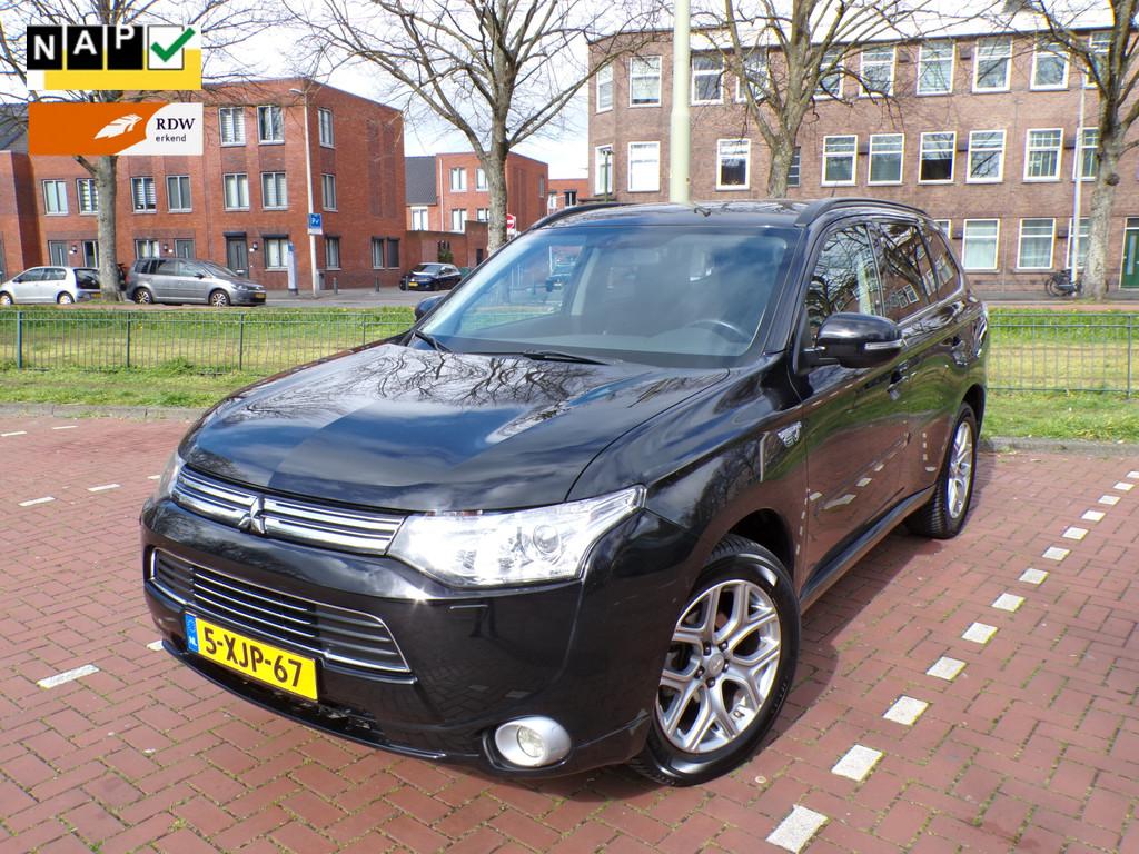 Mitsubishi Outlander 2.0 PHEV Executive Edition navigatie te, Auto's, Mitsubishi, Bedrijf, Te koop, Outlander, 4x4, ABS, Achteruitrijcamera