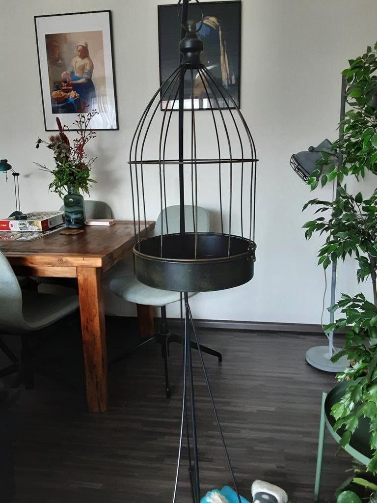 Grote metalen vogelkooi op standaard contante betaling, Ophalen