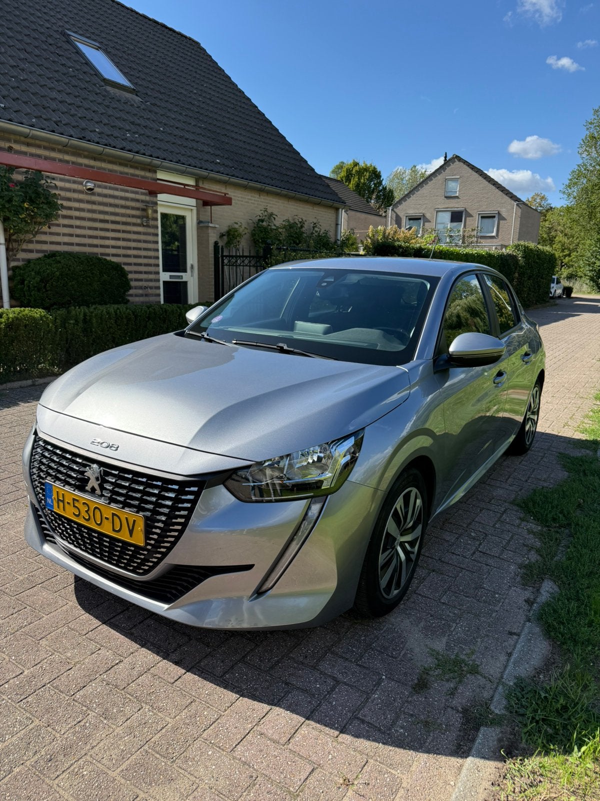 Peugeot 208 1.2 Benzine | 2020 | Nieuwe distributieriem, Voorwielaandrijving, Stof, 1199 cc, Handgeschakeld