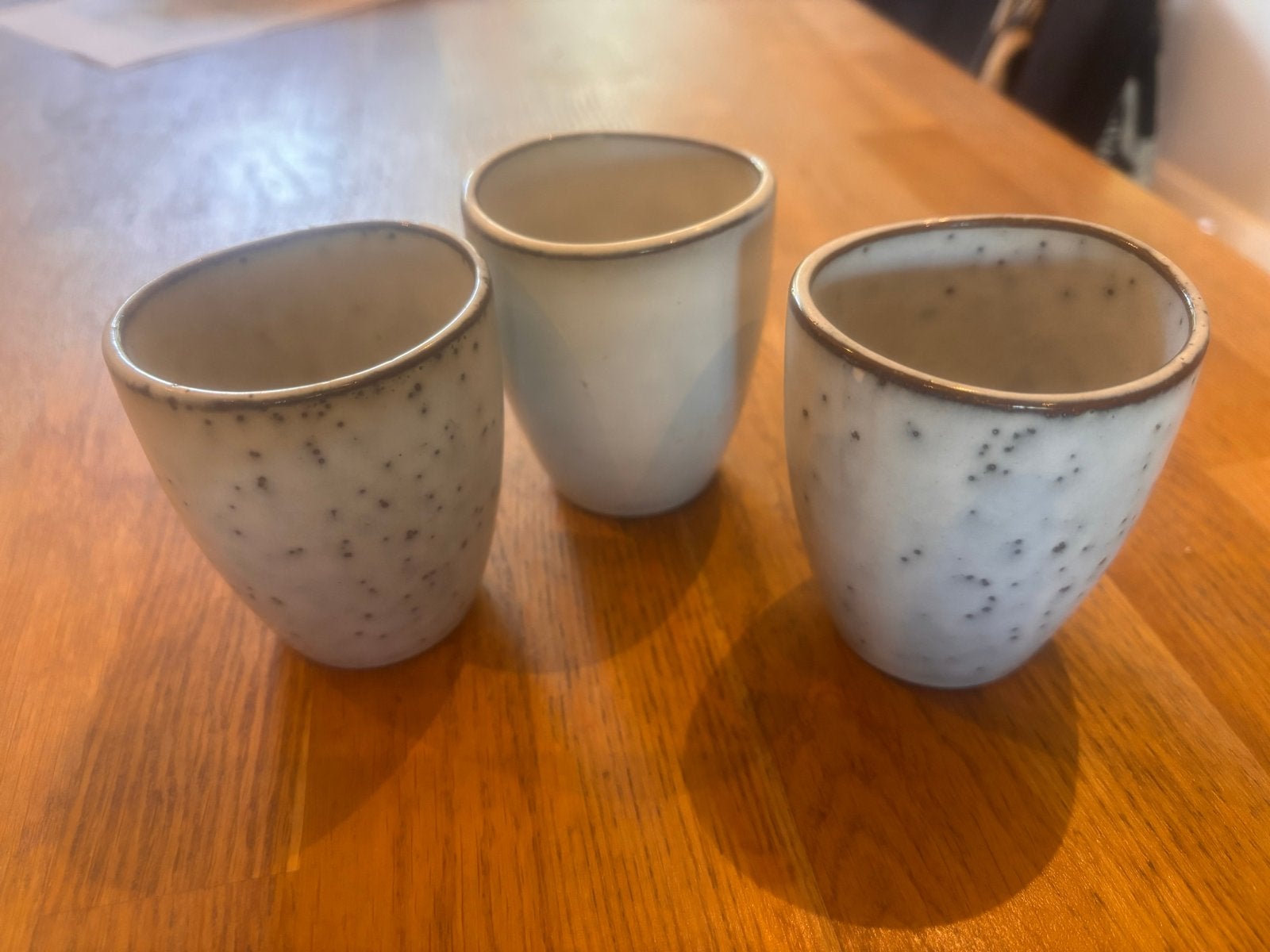 Broste Copenhagen “Nordic Sand” espressomok, Overige merken, Keramiek, Zo goed als nieuw, Mok