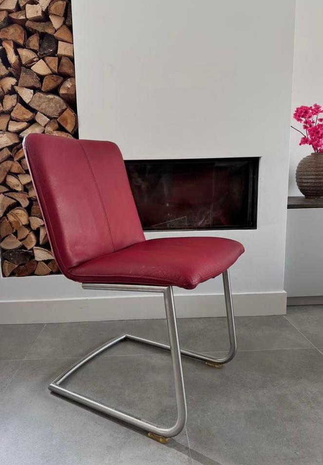 4 rood lederen Henders en Hazel design stoelen rvs frame, Ophalen, Niet opgegeven, Zo goed als nieuw, Vijf, Zes of meer stoelen