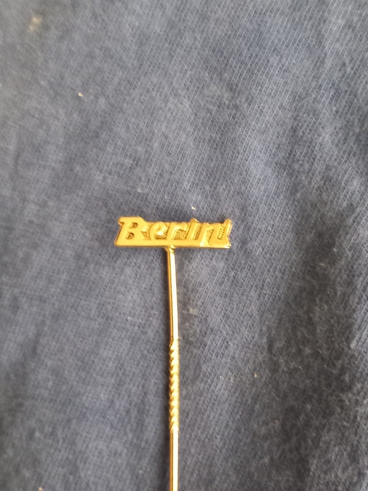 speldje Berini, Verzamelen, Speldjes, Pins en Buttons, Ophalen of Verzenden, Zo goed als nieuw