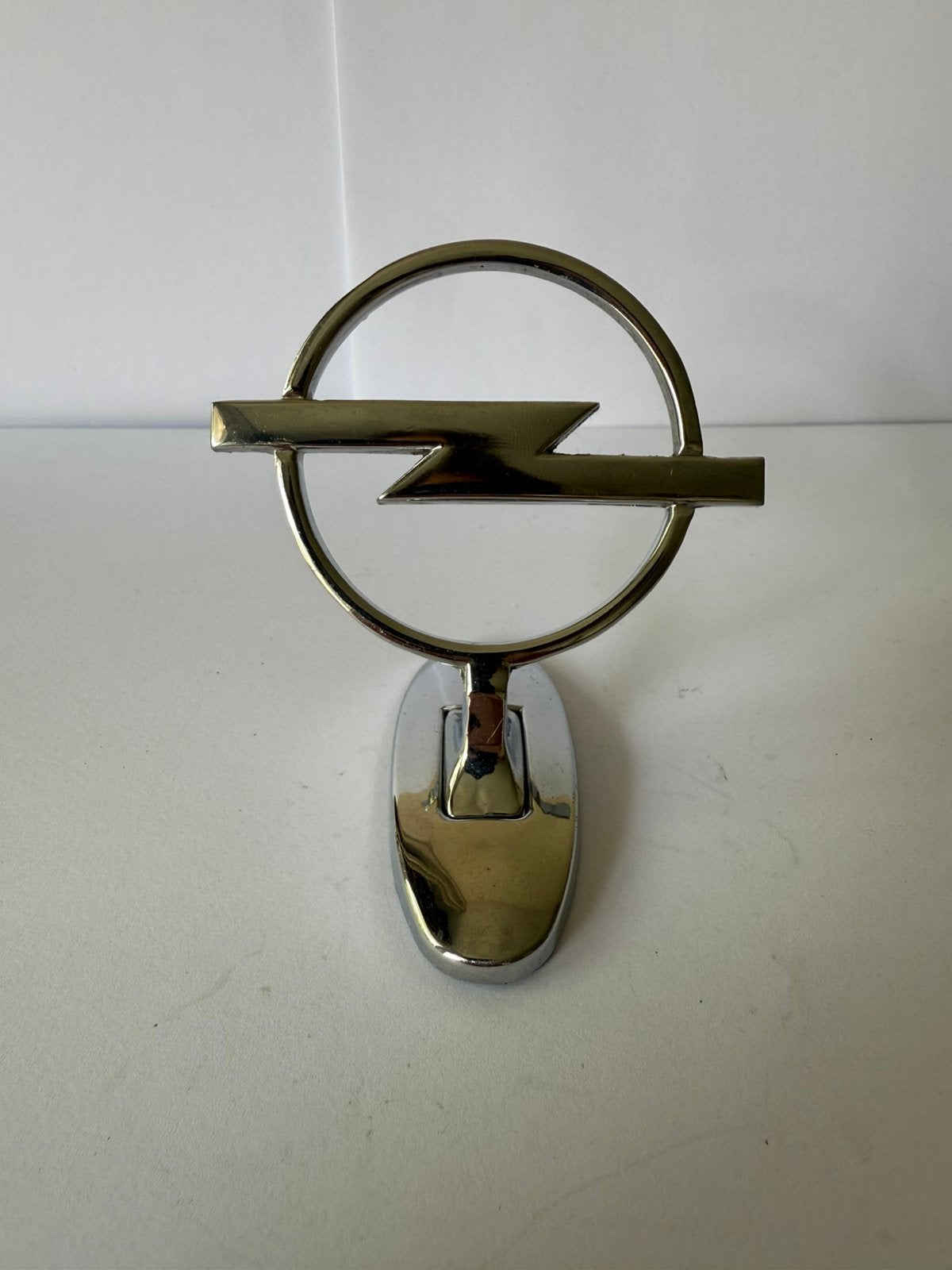 Opel motorkap embleem - Nieuw, Ophalen of Verzenden, Nieuw, Auto's
