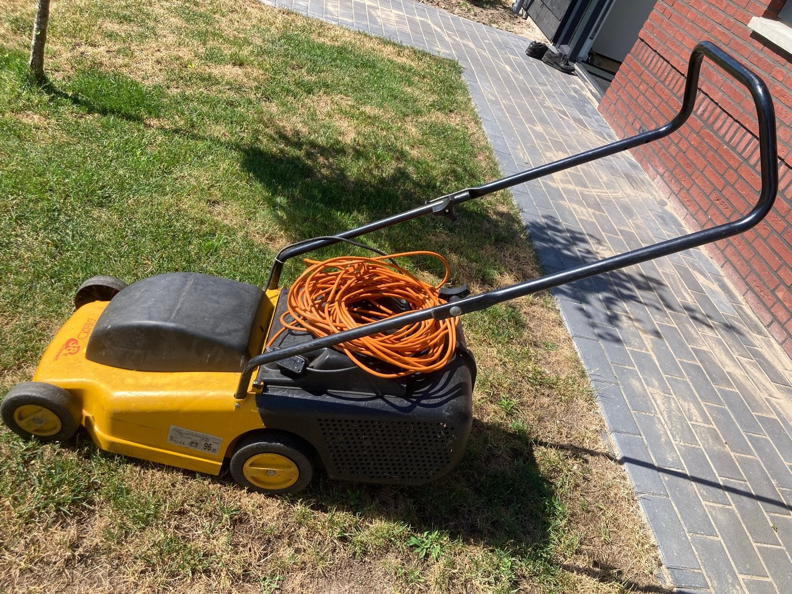 AL-KO Classic 38 E elektrische grasmaaier met verlengkabel, Tuin en Terras, Grasmaaiers, Ophalen, Gebruikt, 30 t/m 39 cm, Elektrische grasmaaier