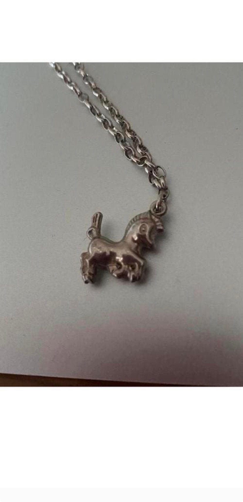 Zilveren bedel kettinghanger pony paardje, Overige merken, Ophalen of Verzenden, Zo goed als nieuw, 4 bedels of meer