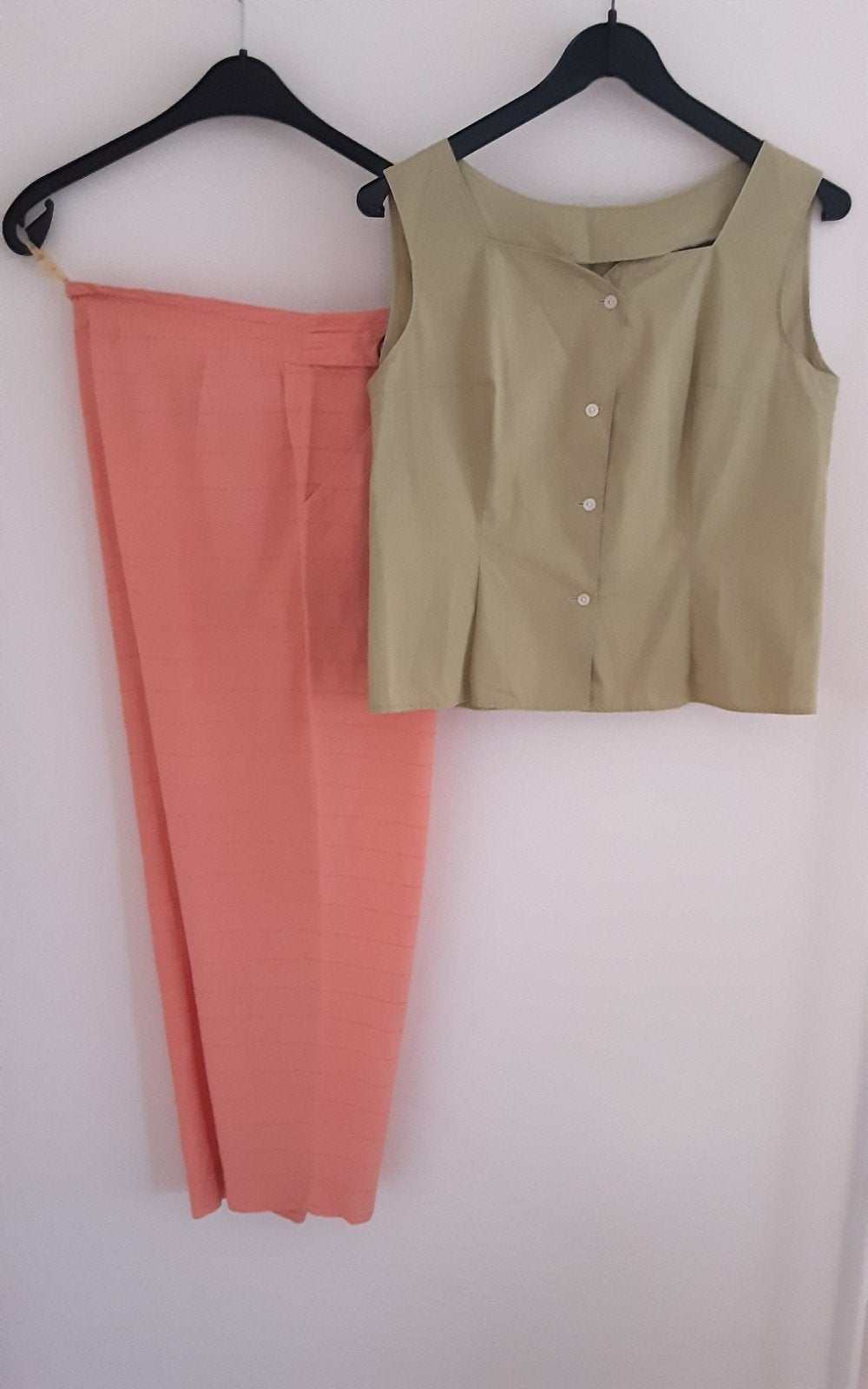 Vintage, zalm broek-combi m. groene blousje+groen/zalm topje, Maat 38/40 (M), Ophalen of Verzenden, Zo goed als nieuw, Lang