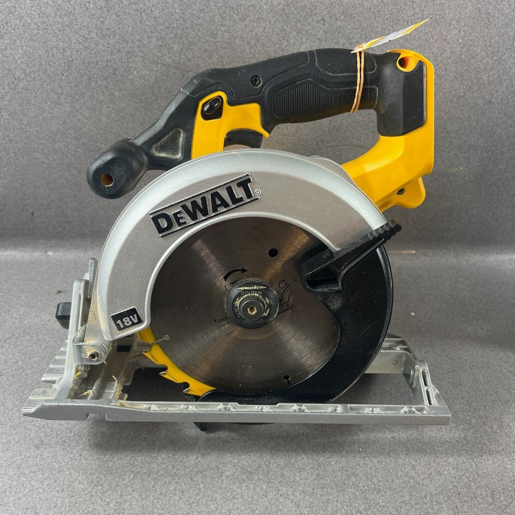 Dewalt 7delige set in koffers op kar | 3xAccu | 412580, Ophalen, Gebruikt