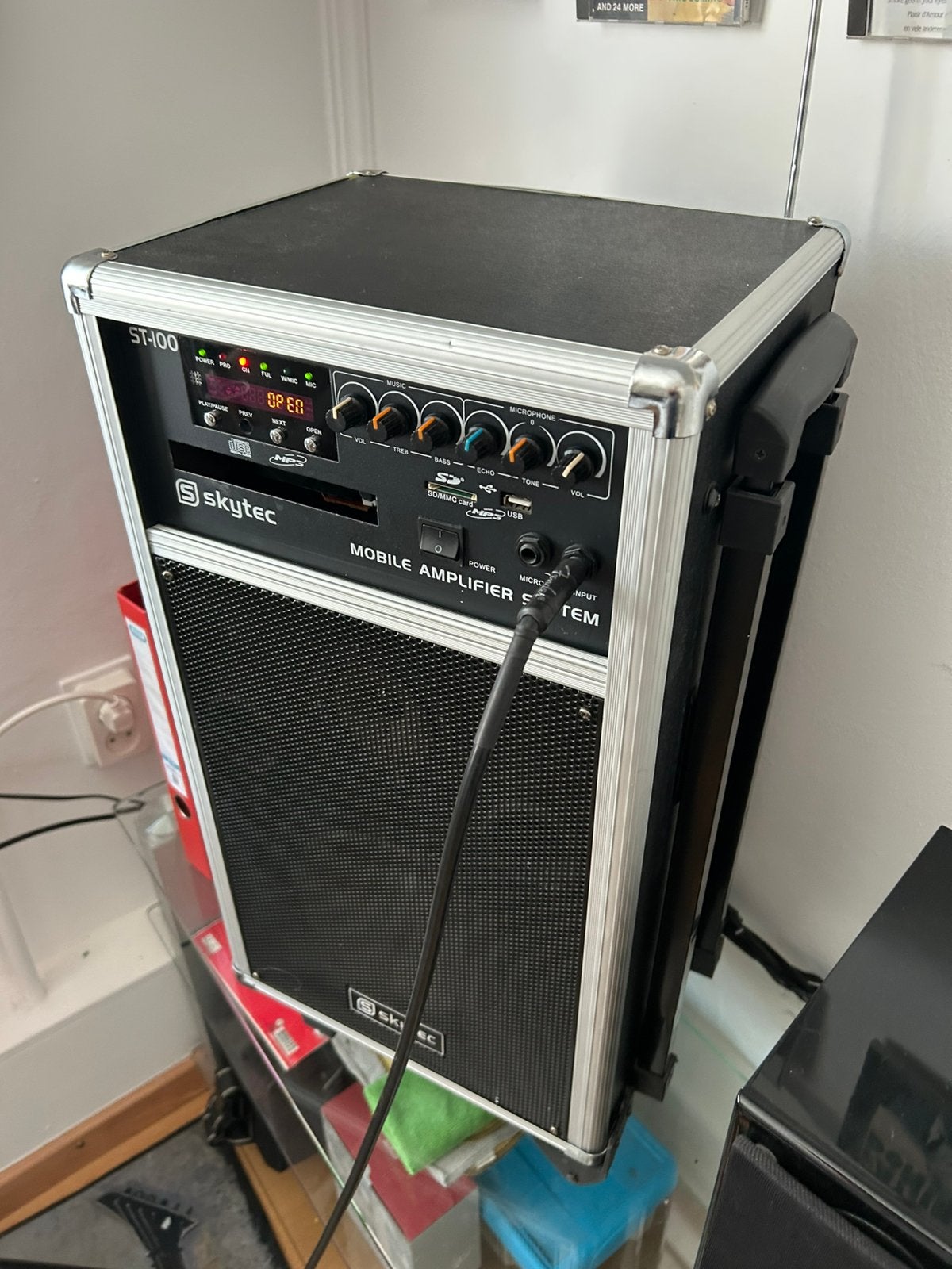 O.A. gitaarversterker, Ophalen of Verzenden, Zo goed als nieuw, Minder dan 50 watt