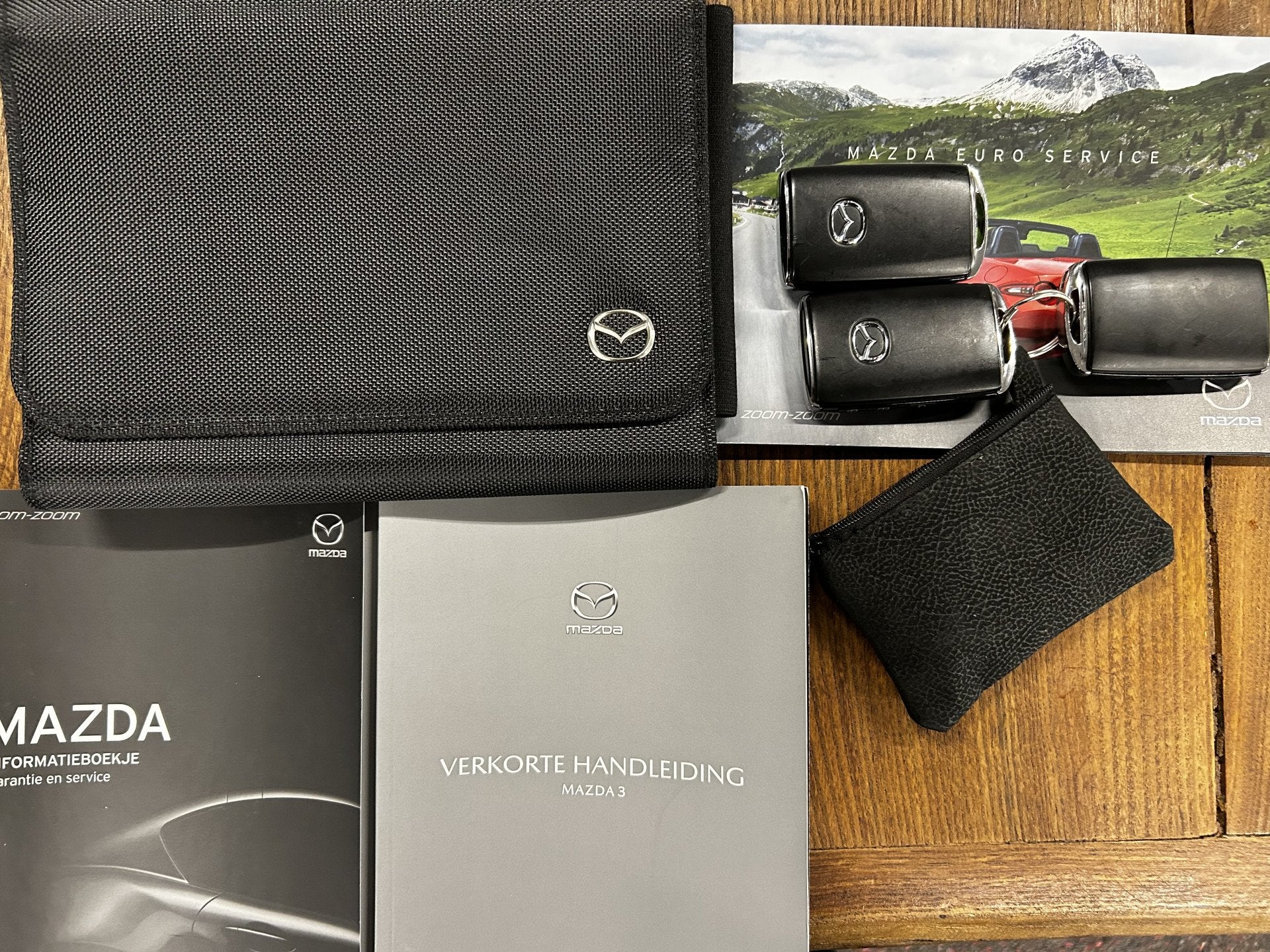 Mazda 3 2.0 e-SkyActiv-G M Hybrid 122 Luxury | Adaptieve cru, Auto's, Voorwielaandrijving, Gebruikt, 4 cilinders, Met garantie (alle)