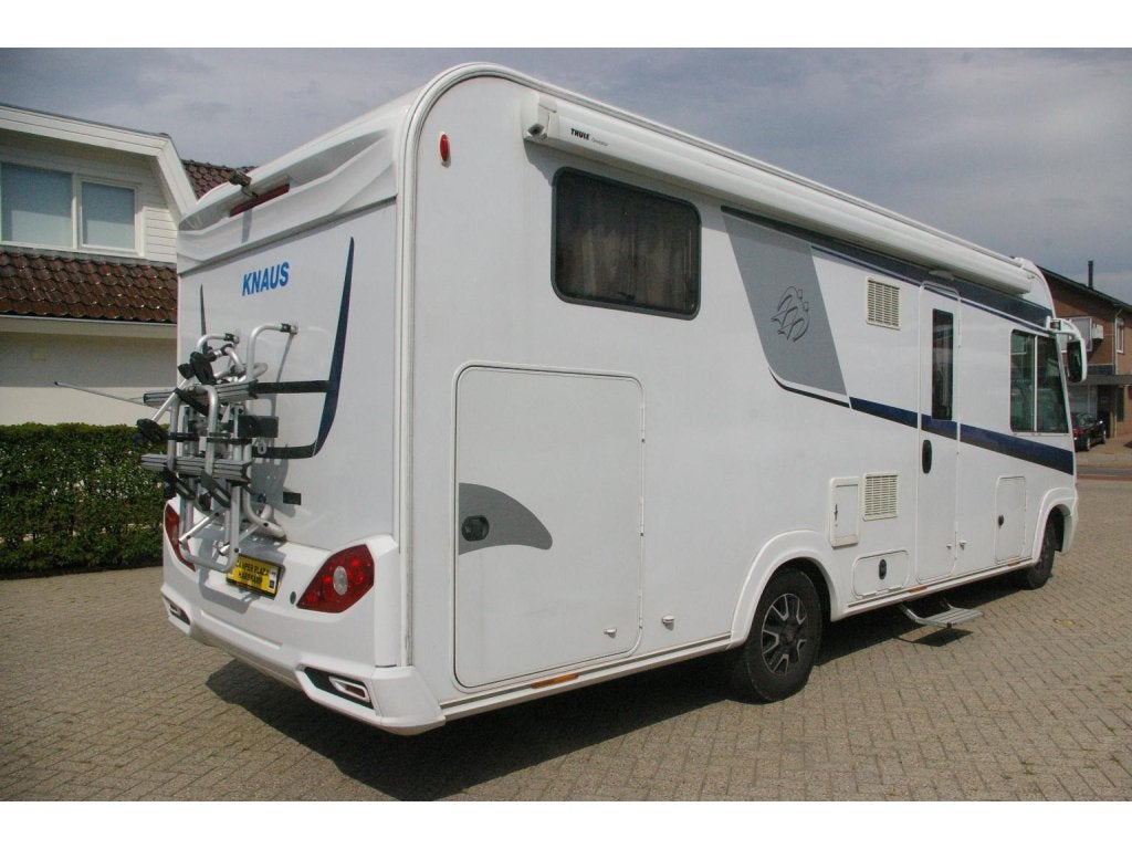 Knaus Sky I 700 LEG Automaat, Enkele bedden, Hefbed., Luifel, Ringverwarming, Fiat, Airbags