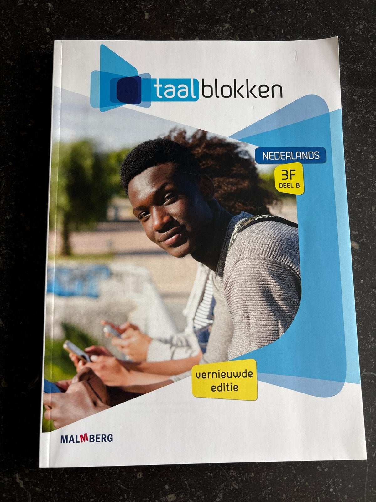 leerwerkboek Nederlands 3F, Ophalen of Verzenden, Zo goed als nieuw, Overige niveaus, Nederlands