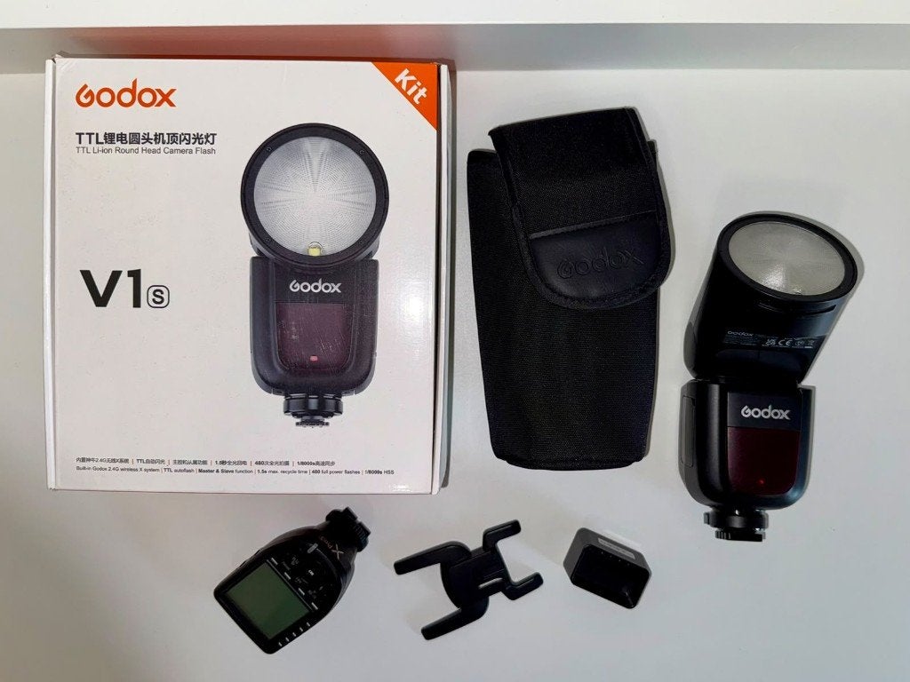 Godox V1-S (Sony) + XPro-S trigger, Overige merken, Opvouwbaar, Externe flitser, Ophalen of Verzenden
