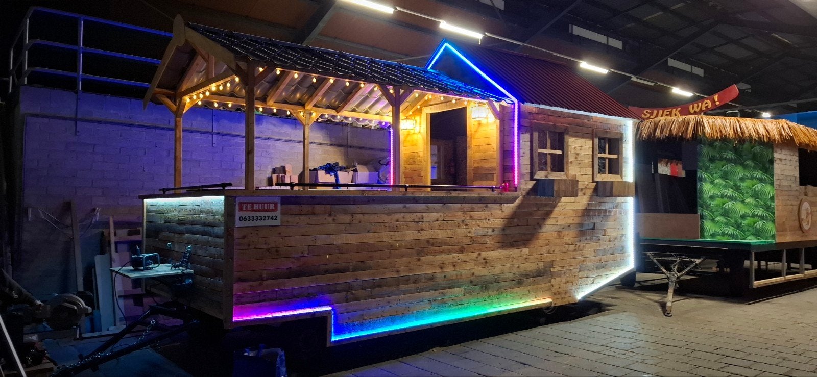 Carnavalswagen te huur, Ophalen, Zo goed als nieuw, Carnaval