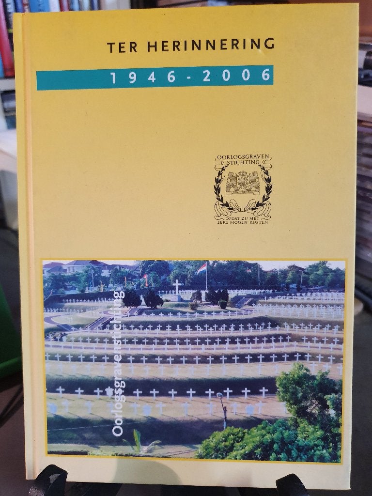 Oorloggravenstichting. ter herinnering 1946-2006, Ophalen